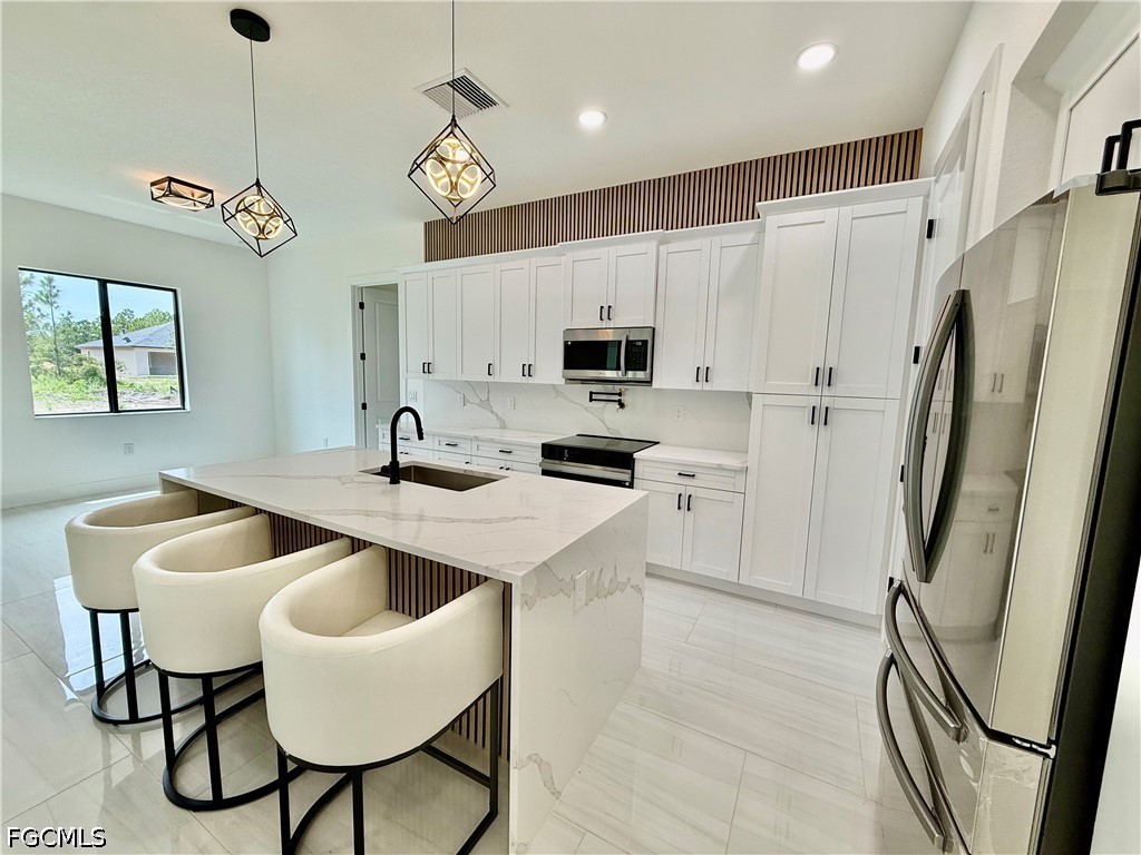 4 Bed SingleFamilyResidence for Sale in Lehigh Acres, FL — photo 16