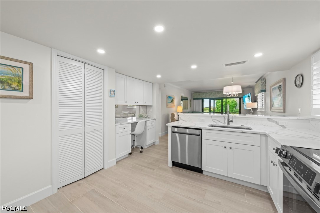 2 Bed Pool Home for Sale in Sanibel, FL, $779,000 — photo 16