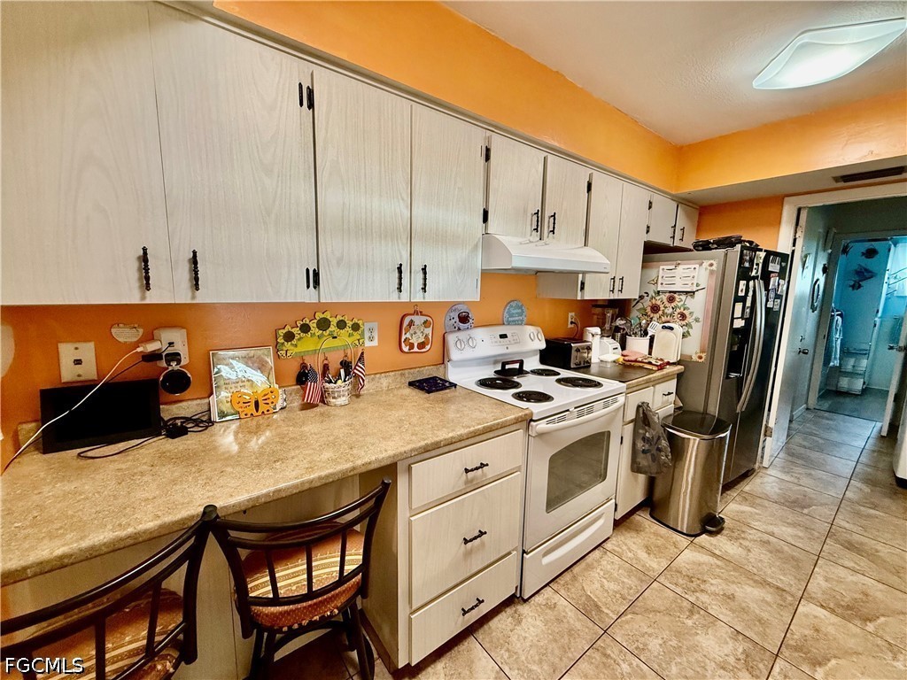 3 Bed SingleFamilyResidence for Sale in Wedgewood, FL — photo 16