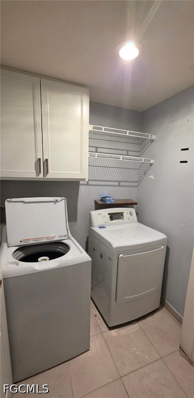 3 Bed SingleFamilyResidence for Sale in Buckingham, FL — photo 16