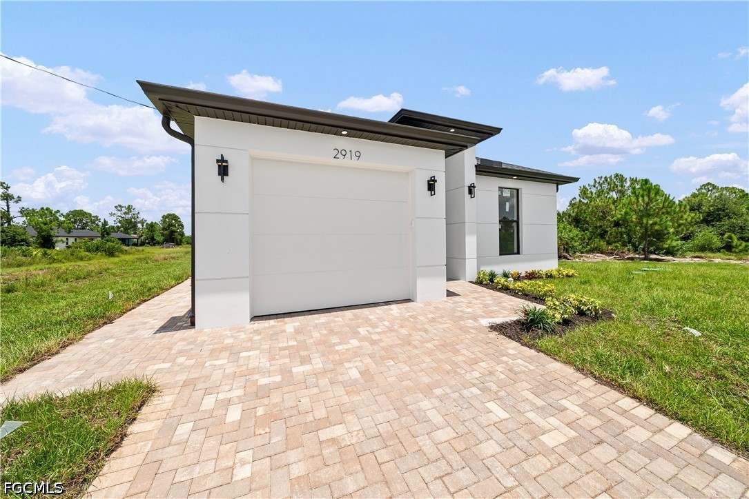 3 Bed SingleFamilyResidence for Sale in Lehigh Acres, FL — photo 16