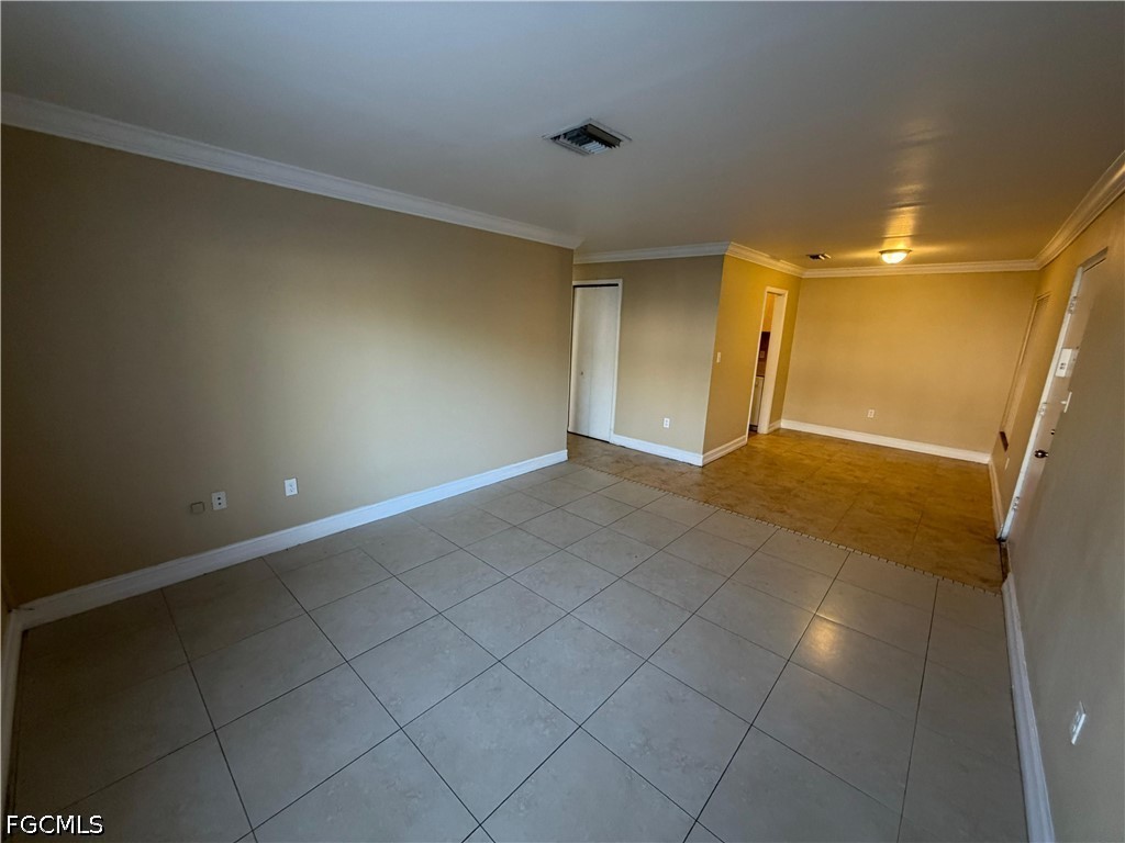 1 Bed Condominium for Sale in Green Tee Village, FL, $1,050 — photo 16