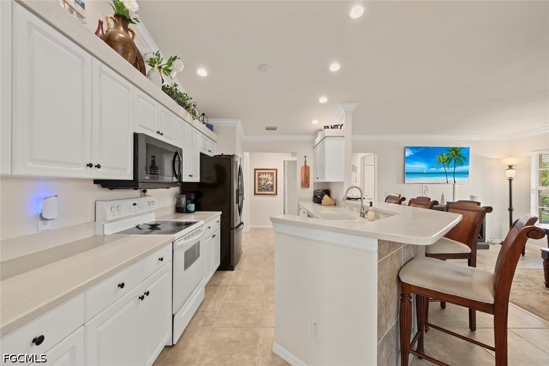 3 Bed Pool Home for Sale in Kings Green, photo 16