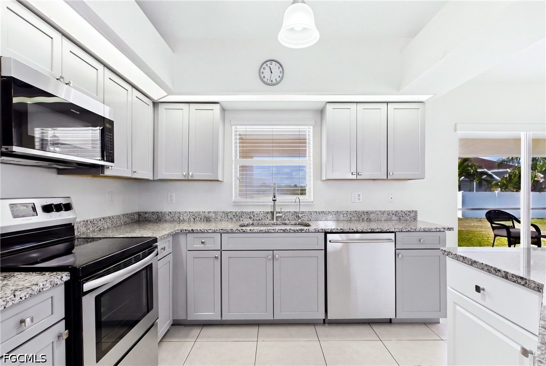 3 Bed SingleFamilyResidence for Sale in Cape Coral, FL — photo 16