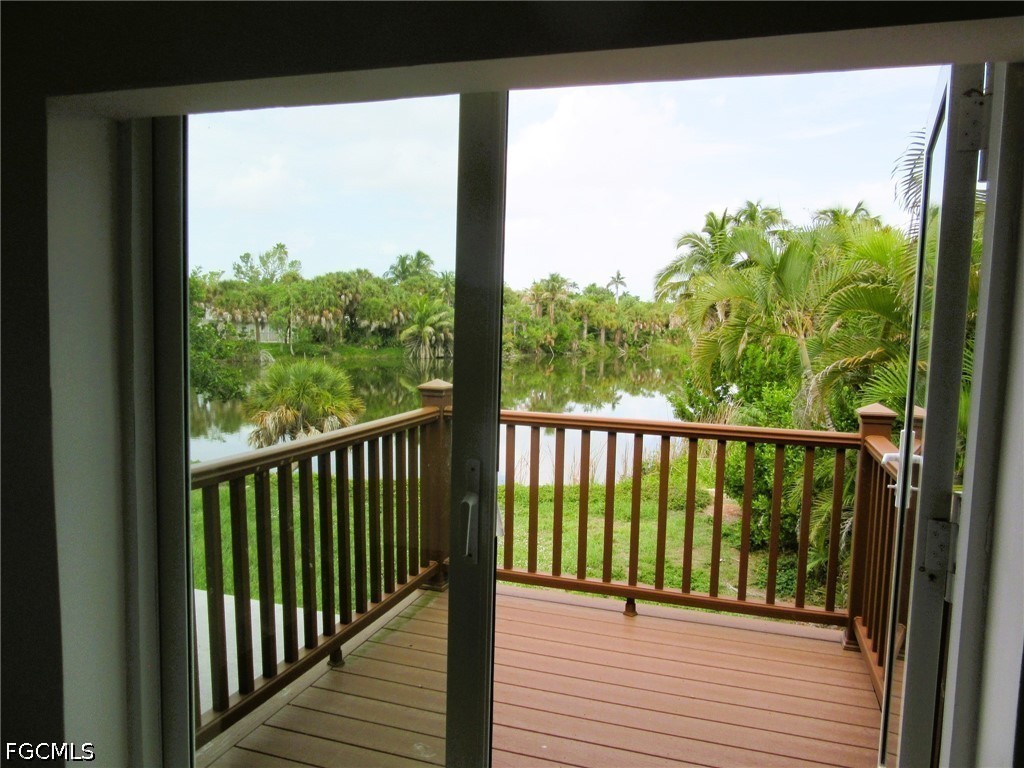 3 Bed Waterfront Home for Sale in The Rocks, FL, $649,000 — photo 16