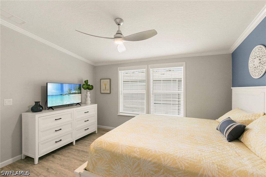 2 Bed ManufacturedHome for Sale in Naples, FL, $379,900 — photo 16