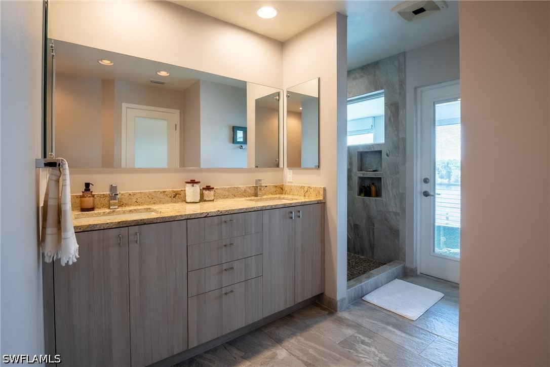 4 Bed Waterfront Home for Sale in Fort Myers, FL, $999,000 — photo 16