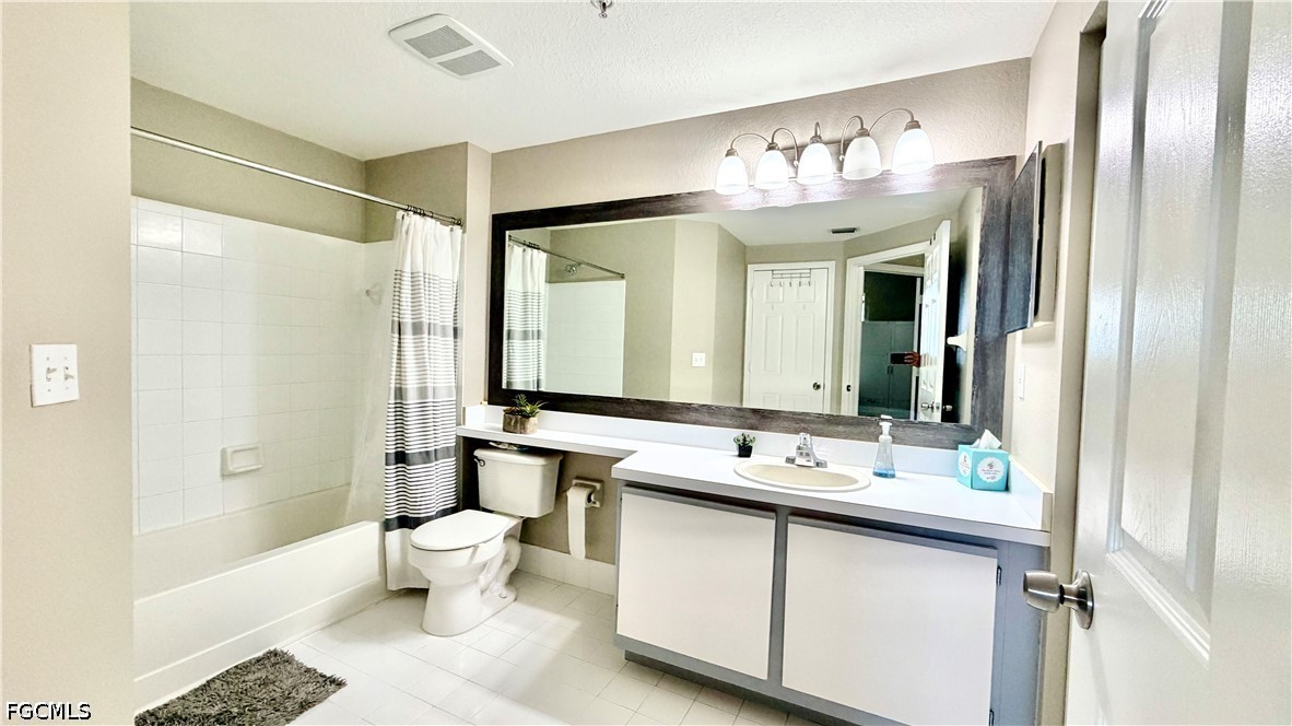 2 Bed Condominium for Sale in Tuscany Gardens, FL, $1,425 — photo 16