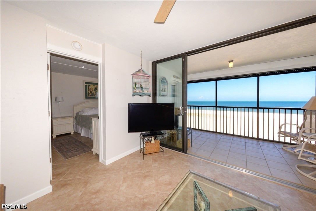 2 Bed Pool Home for Sale in Sunset Condo, photo 16