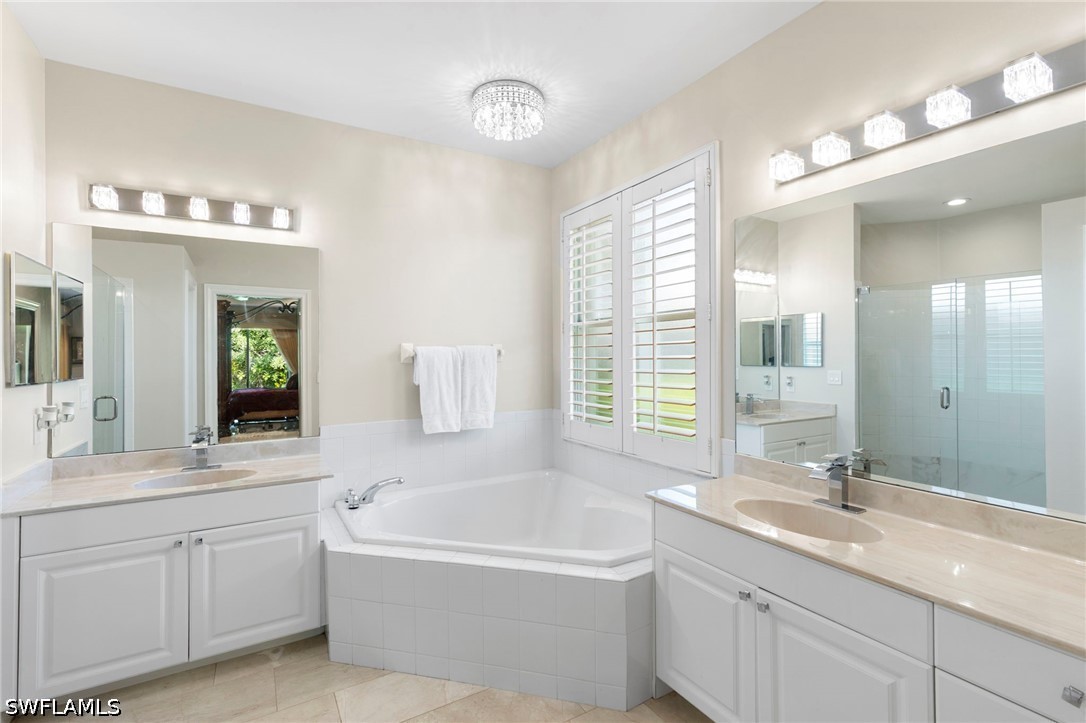 4 Bed SingleFamilyResidence for Sale in Autumn Woods, FL — photo 16