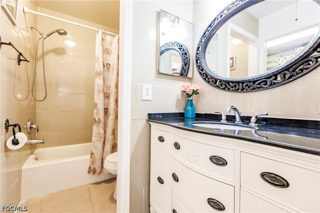 2 Bed Condominium for Sale in Cape Coral, FL, $155,000 — photo 16