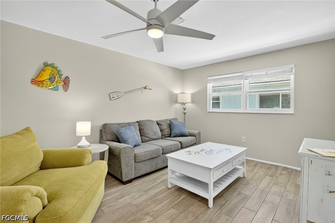 6 Bed Quadruplex for Sale in Seagrape, photo 16