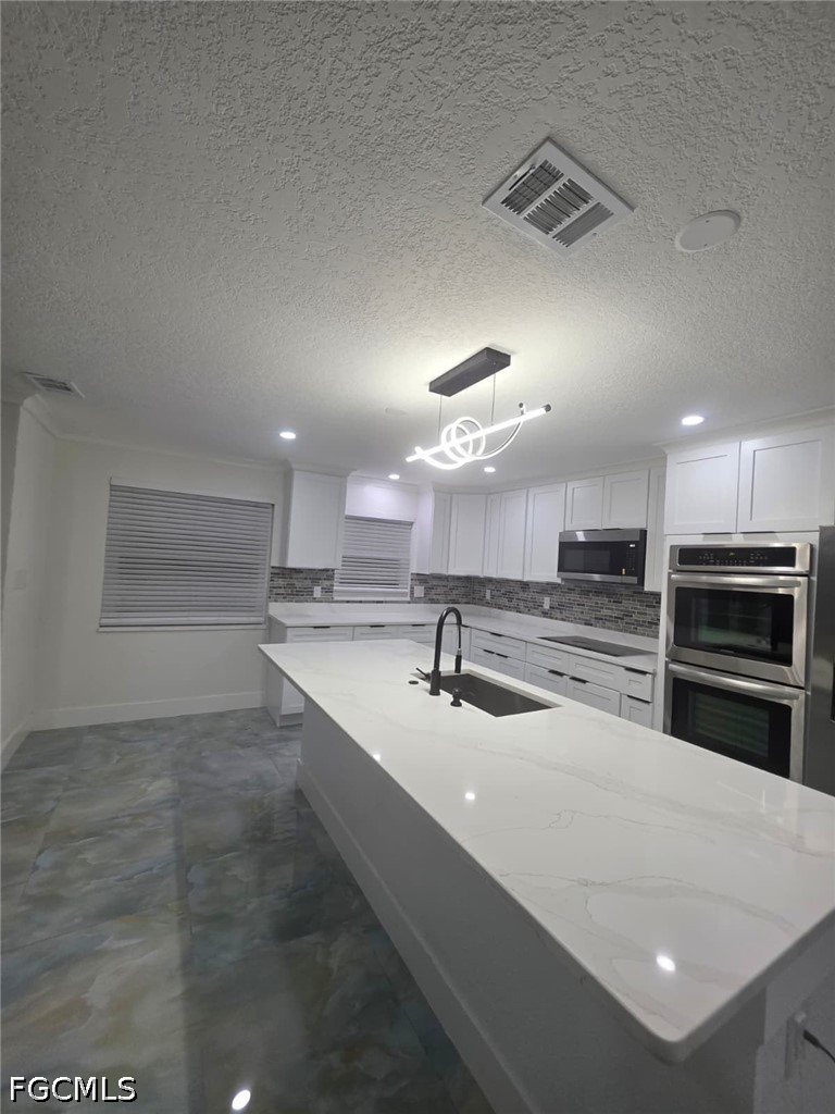 2 Bed SingleFamilyResidence for Sale in East Shore Acres, FL — photo 16