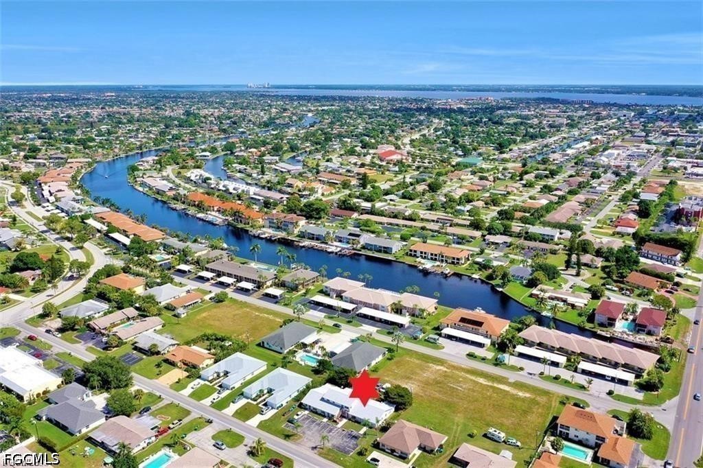 2 Bed Condominium for Sale in Cape Coral, photo 16