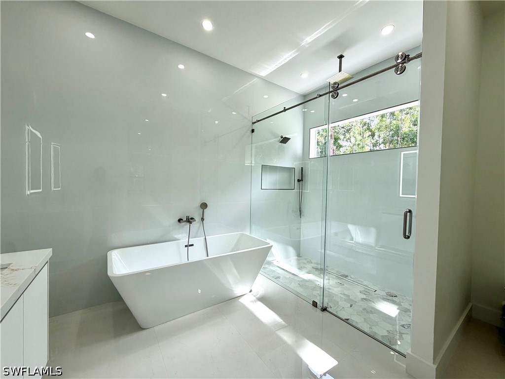 4 Bed SingleFamilyResidence for Sale in Naples, FL, $629,900 — photo 16