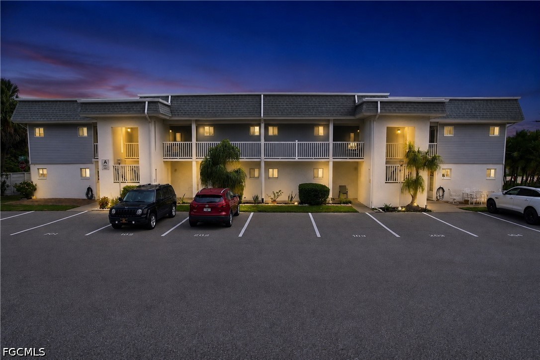 1 Bed Condominium for Sale in Edgewater Village, FL, $84,900 — photo 16