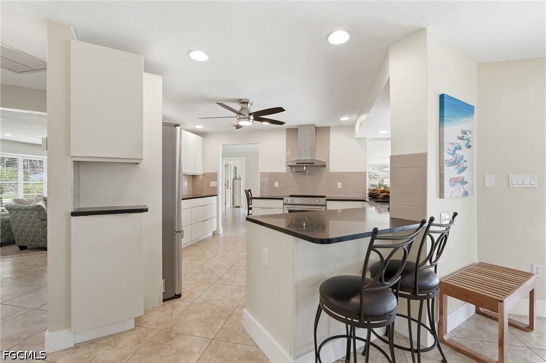 3 Bed Pool Home for Sale in Cape Coral, photo 16