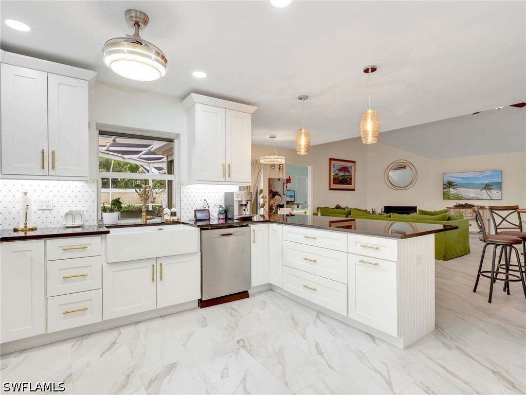 4 Bed Pool Home for Sale in Moon Lake, FL, $10,000 — photo 16