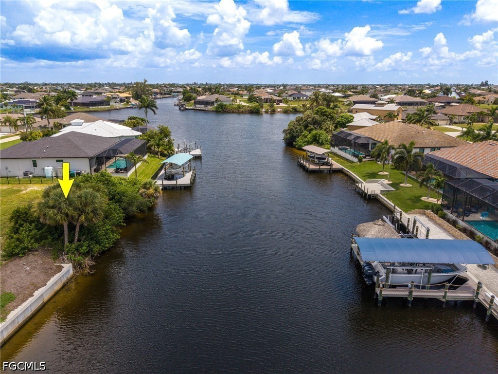 Waterfront Home for Sale in Cape Coral, FL, $180,000 — photo 16