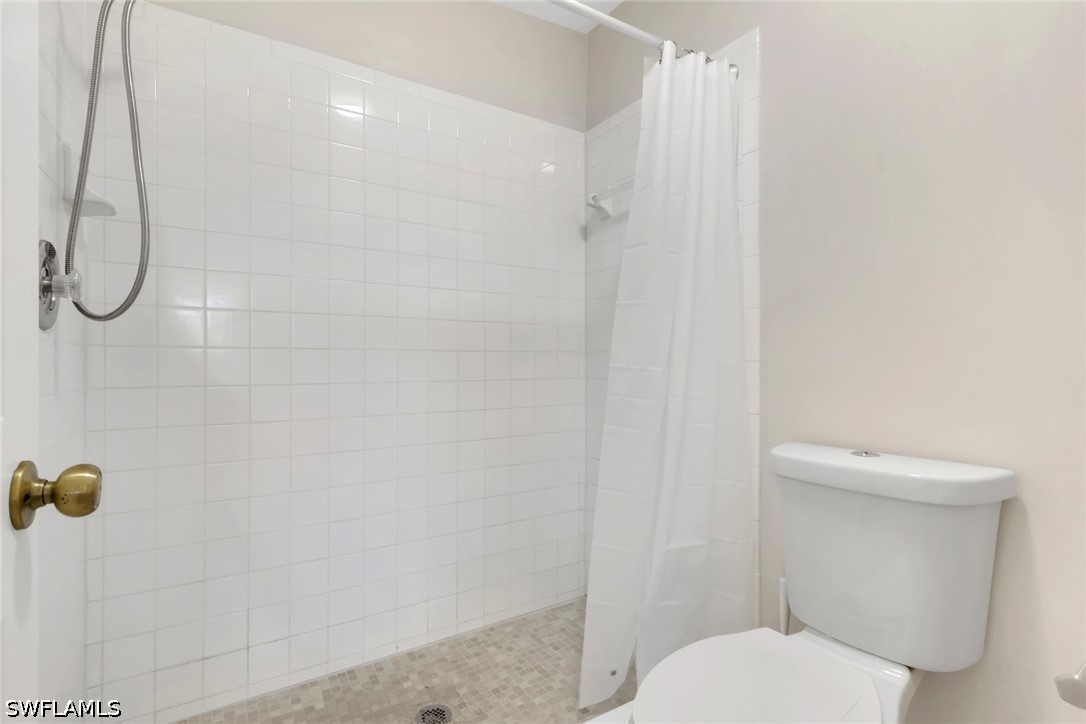3 Bed Waterfront Home for Sale in St Regis Club, photo 16