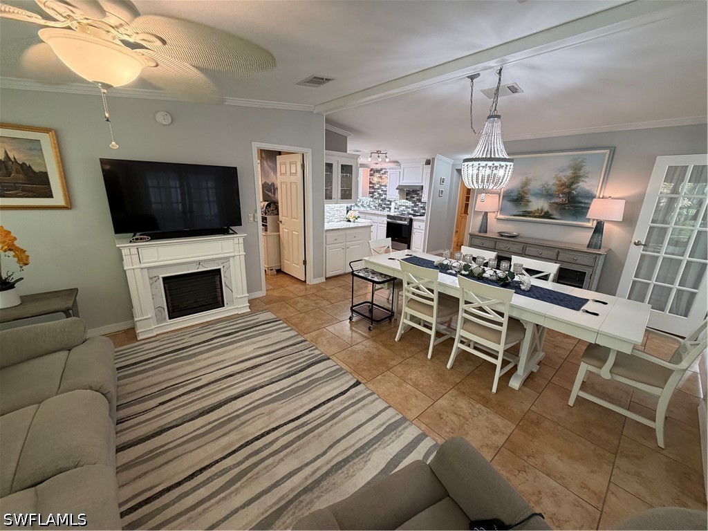 2 Bed SingleFamilyResidence for Sale in Fort Myers, photo 16