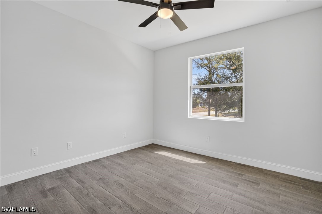3 Bed SingleFamilyResidence for Sale in Lehigh Acres, photo 16