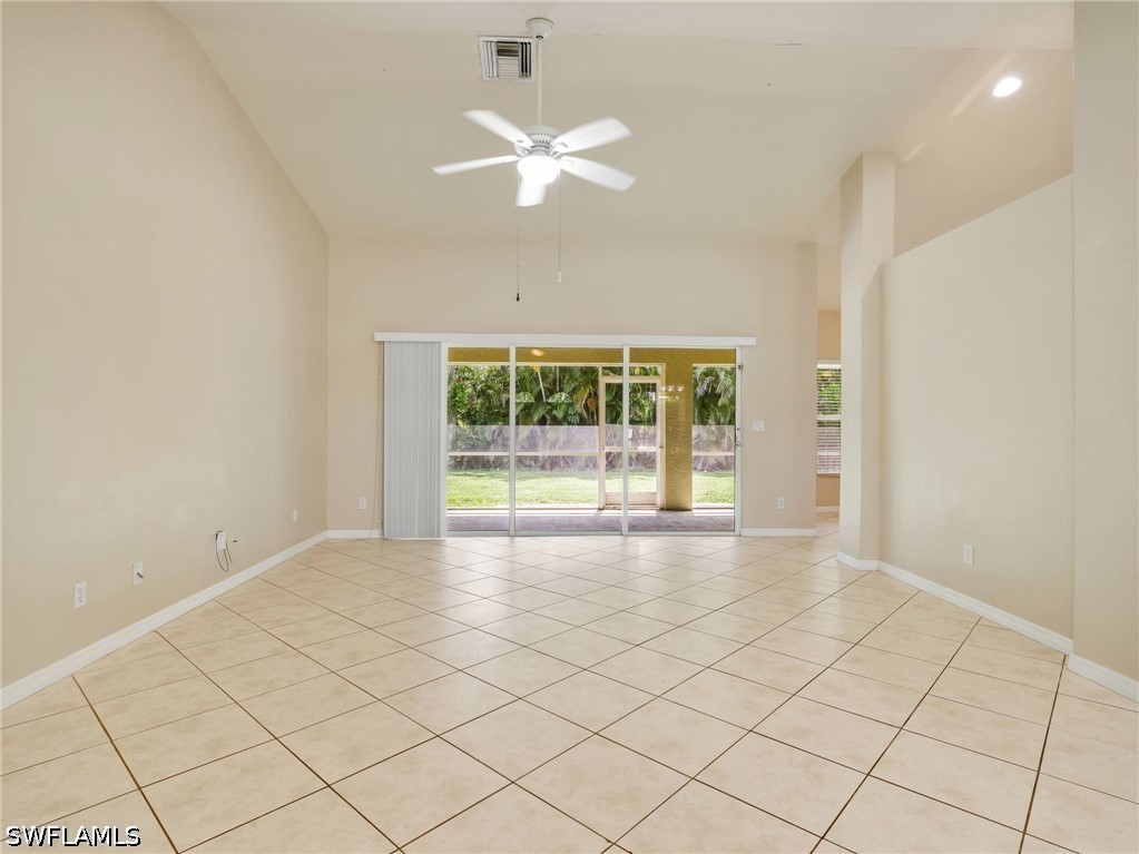 3 Bed SingleFamilyResidence for Sale in San Carlos Park, photo 16
