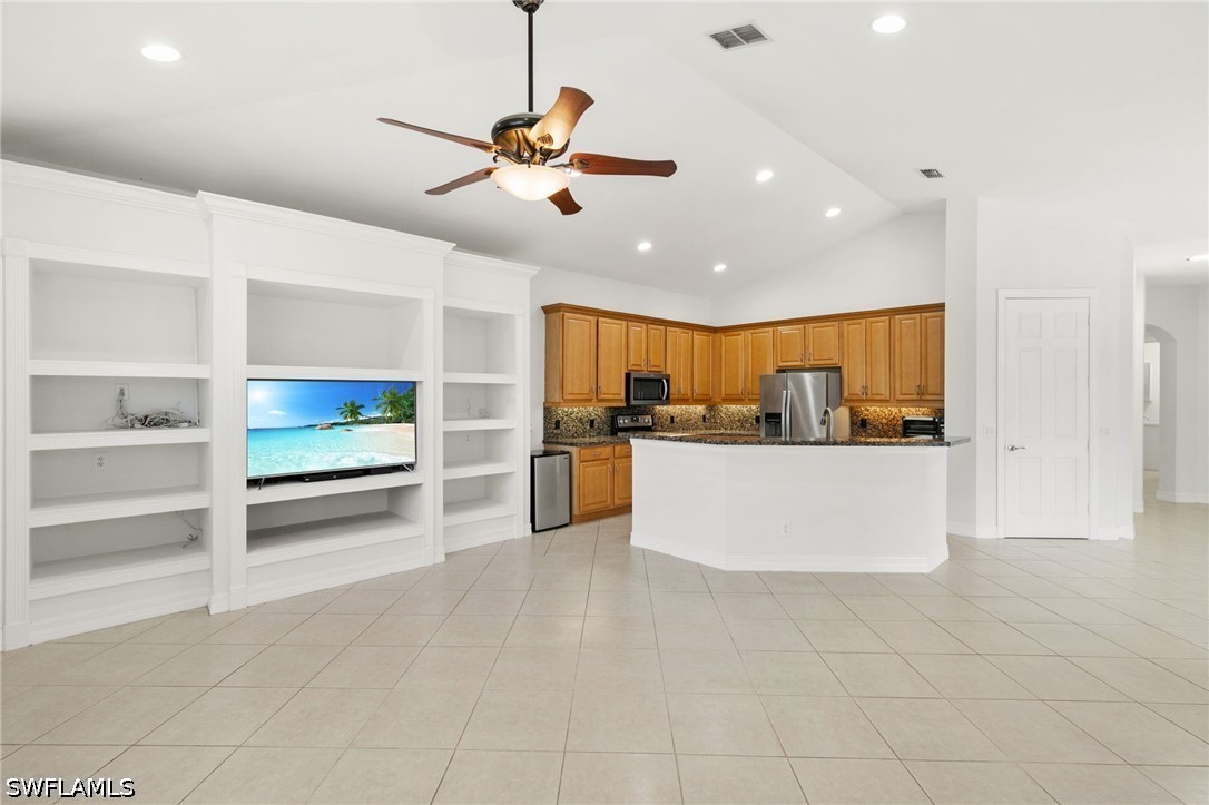 4 Bed Pool Home for Sale in Wilshire Lakes, photo 16