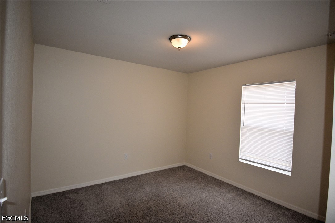 4 Bed SingleFamilyResidence for Sale in Cape Coral, photo 16