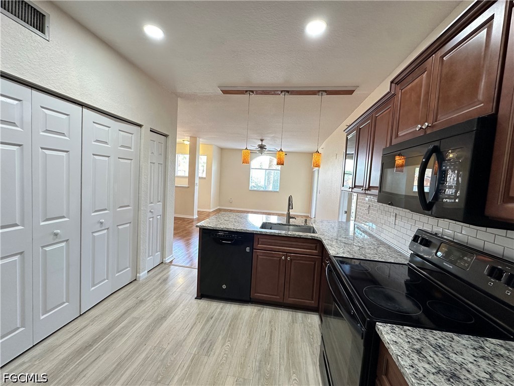 3 Bed Pool Home for Sale in Tuscany Gardens, photo 16