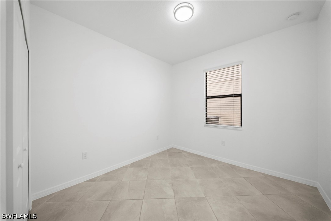 4 Bed SingleFamilyResidence for Sale in Portico, photo 16