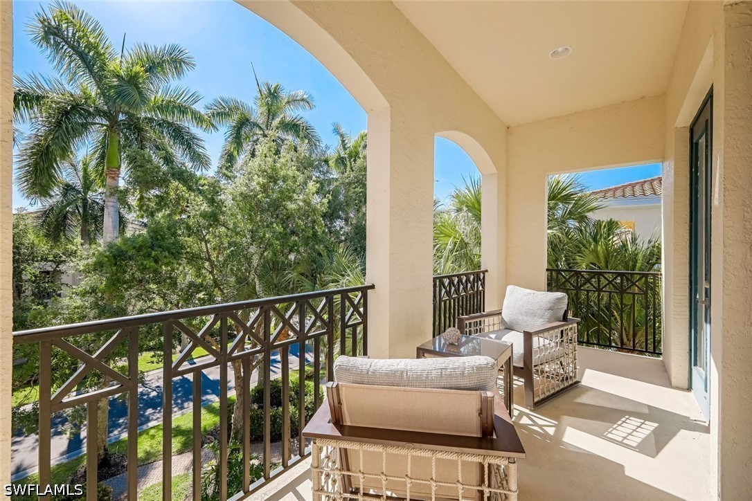 3 Bed Condominium for Sale in Naples, photo 16