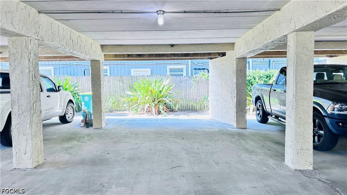2 Bed Waterfront Home for Sale in Ocean View, photo 16