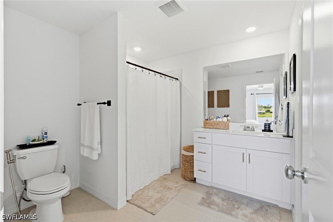 3 Bed Waterfront Home for Sale in Fort Myers, photo 16
