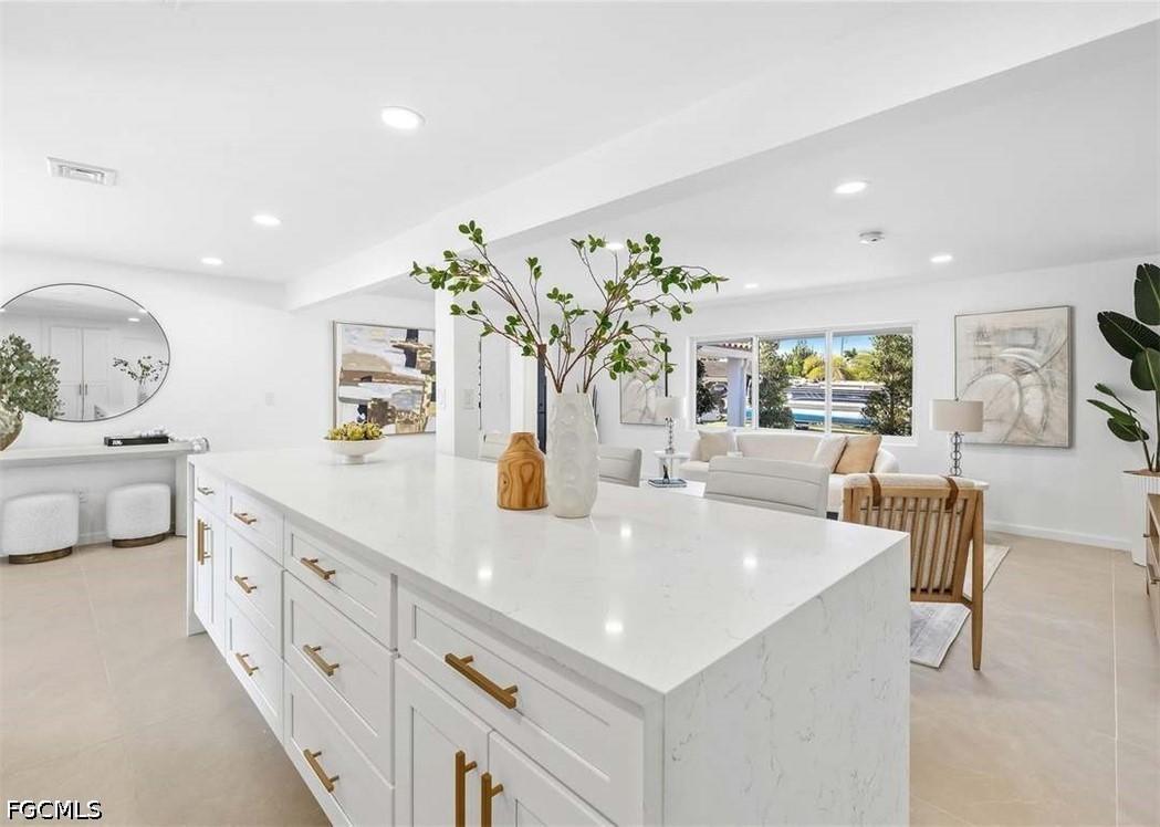 3 Bed SingleFamilyResidence for Sale in Pompano Beach, photo 16