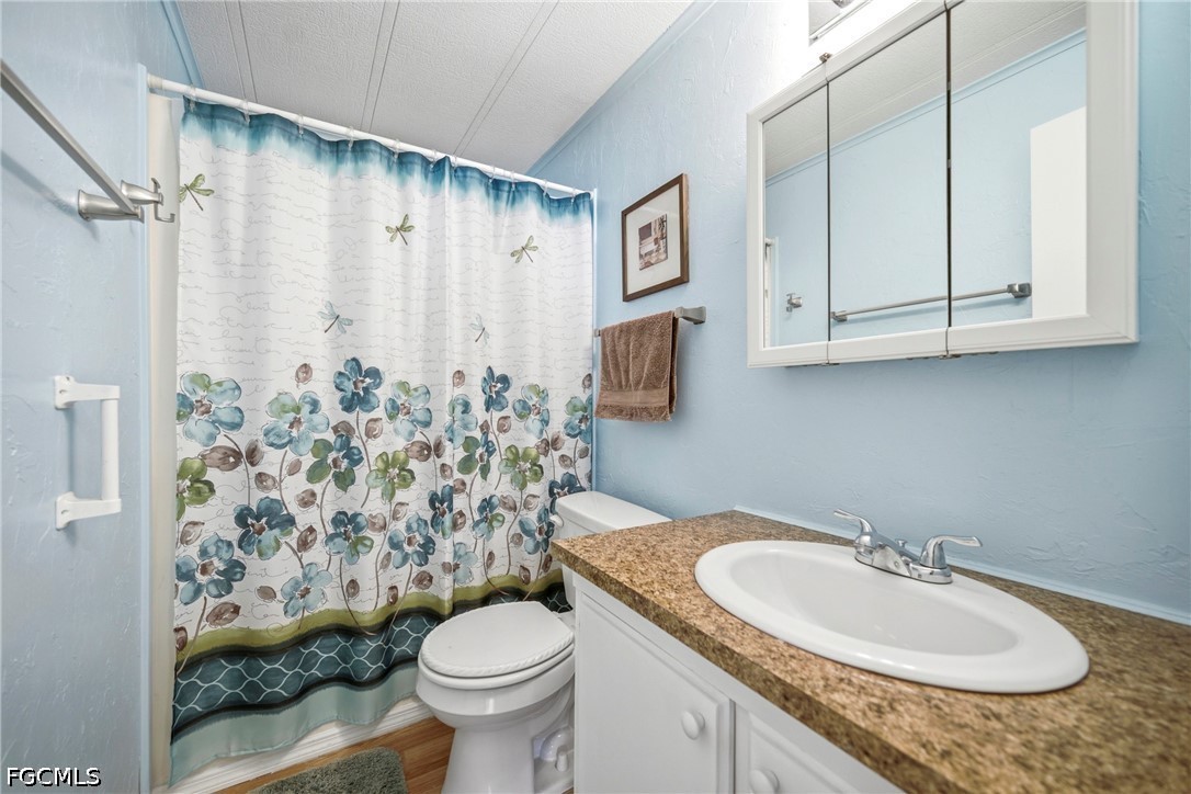 2 Bed ManufacturedHome for Sale in Fort Myers, photo 16
