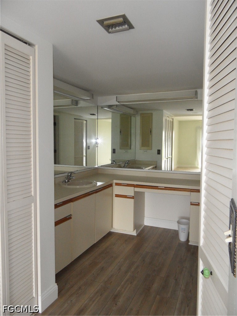 2 Bed Waterfront Home for Sale in Eagle Ridge, photo 16