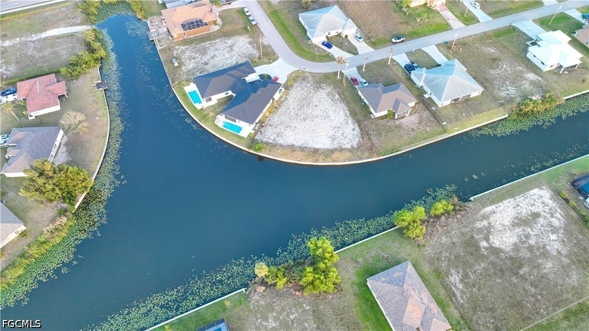 Waterfront Home for Sale in Cape Coral, photo 16