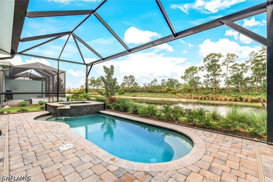 2 Bed Pool Home for Sale in Naples, photo 16