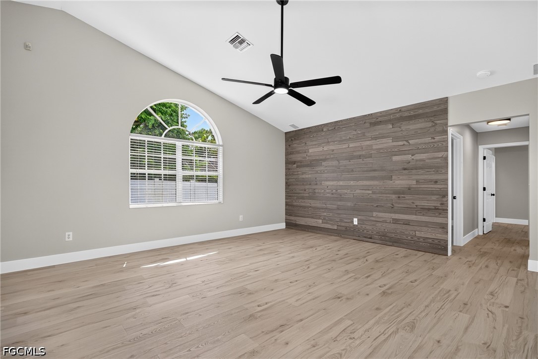 3 Bed Pool Home for Sale in San Carlos Park, photo 16