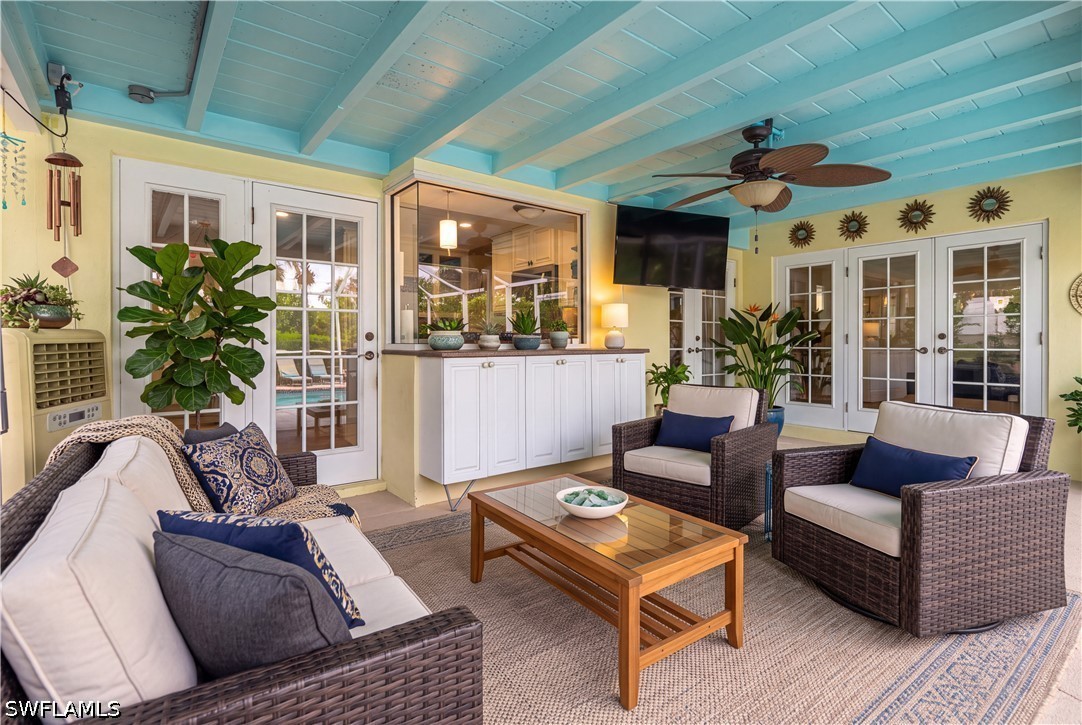 2 Bed Pool Home for Sale in Tanglewood, photo 16