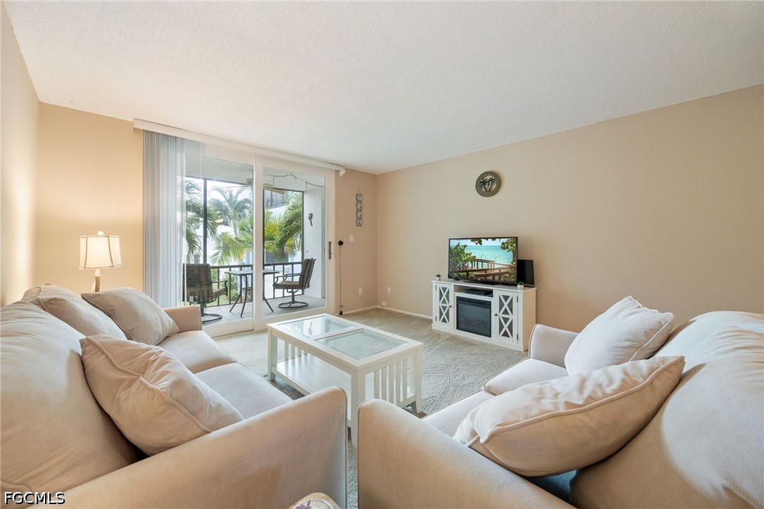2 Bed Condominium for Sale in Fort Myers, photo 16