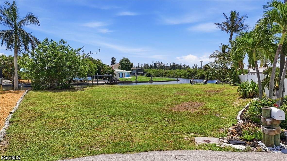 Waterfront Home for Sale in Matlacha Isles, photo 16