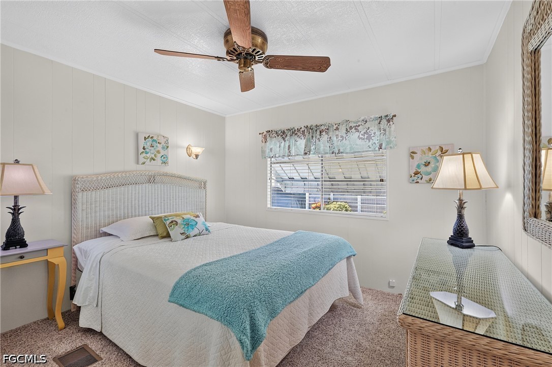 2 Bed ManufacturedHome for Sale in North Fort Myers, photo 16