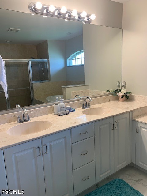 3 Bed Waterfront Home for Sale in Cape Coral, photo 16