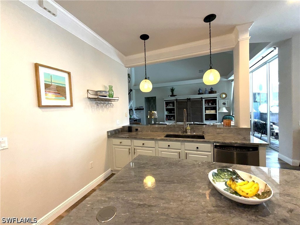 3 Bed Pool Home for Sale in Stillwater Cay, photo 16
