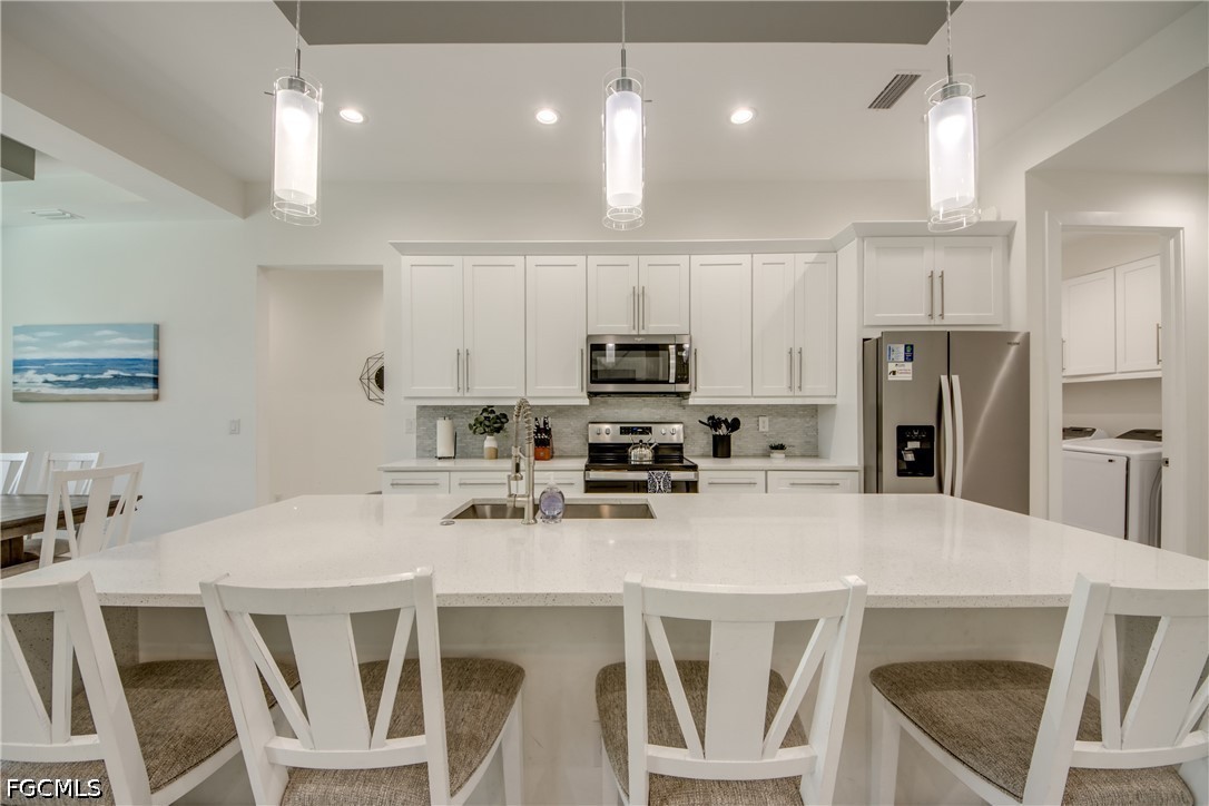3 Bed Pool Home for Sale in Cape Coral, photo 16