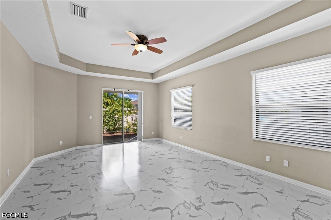 3 Bed SingleFamilyResidence for Sale in Cape Coral, photo 16