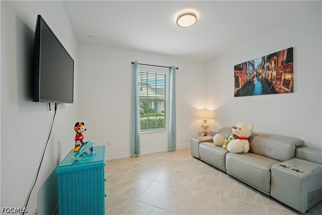 5 Bed SingleFamilyResidence for Sale in Lake Timber, photo 16