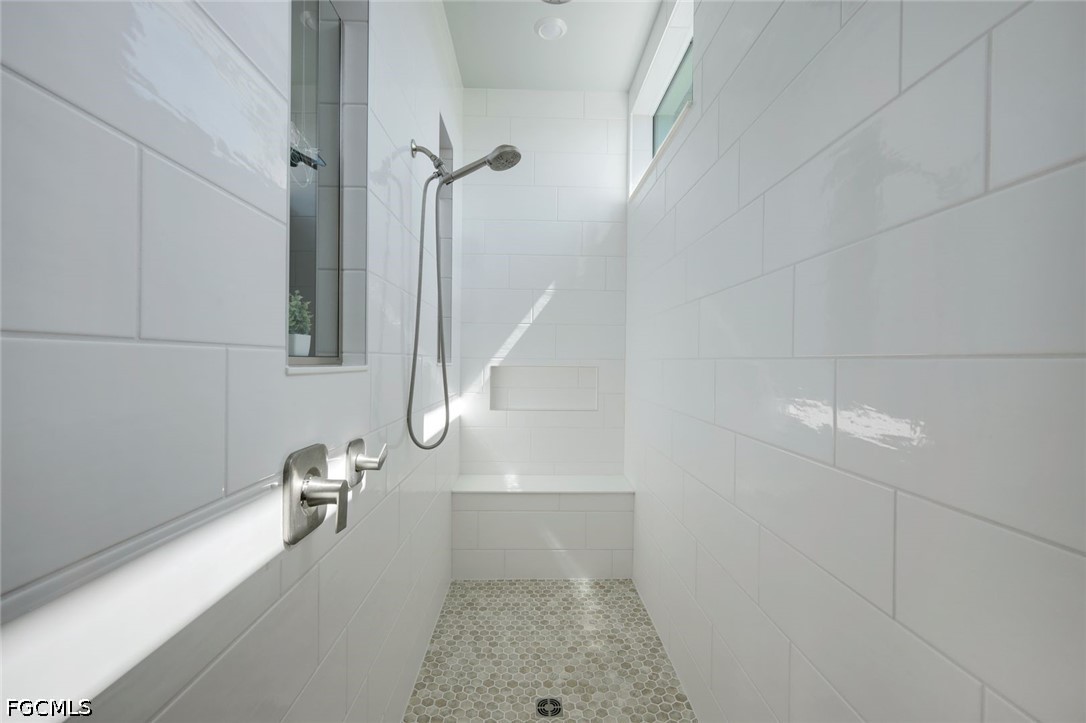 3 Bed Pool Home for Sale in Terrawalk, photo 16